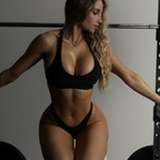 amandaleefitness from onlyfans