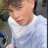 harry-lewis from onlyfans