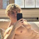 blondecurlyboy from onlyfans